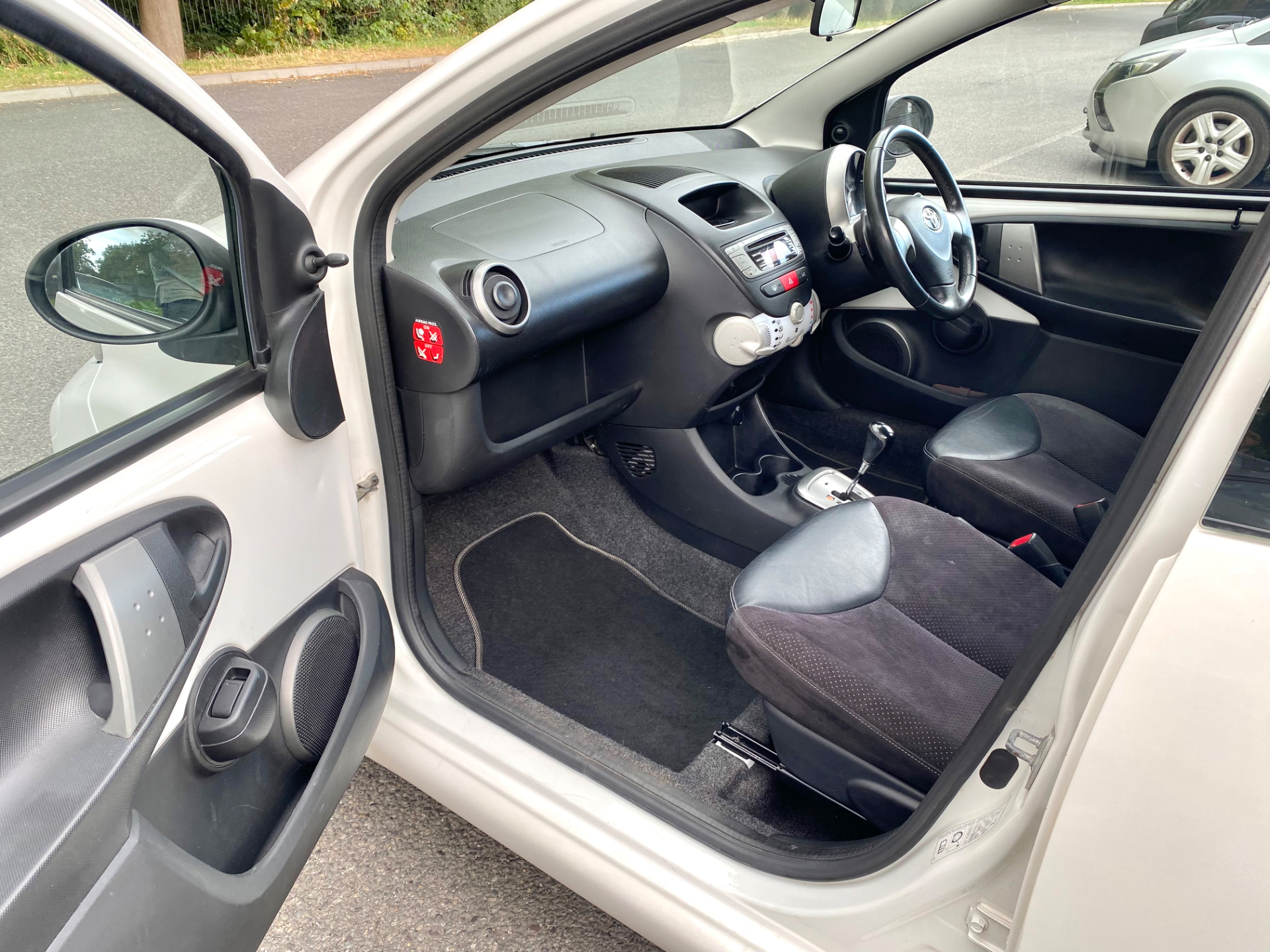 2012 TOYOTA AYGO