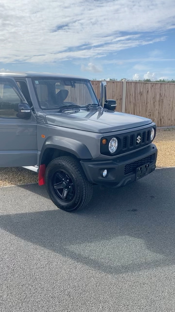 2023 Suzuki Jimny